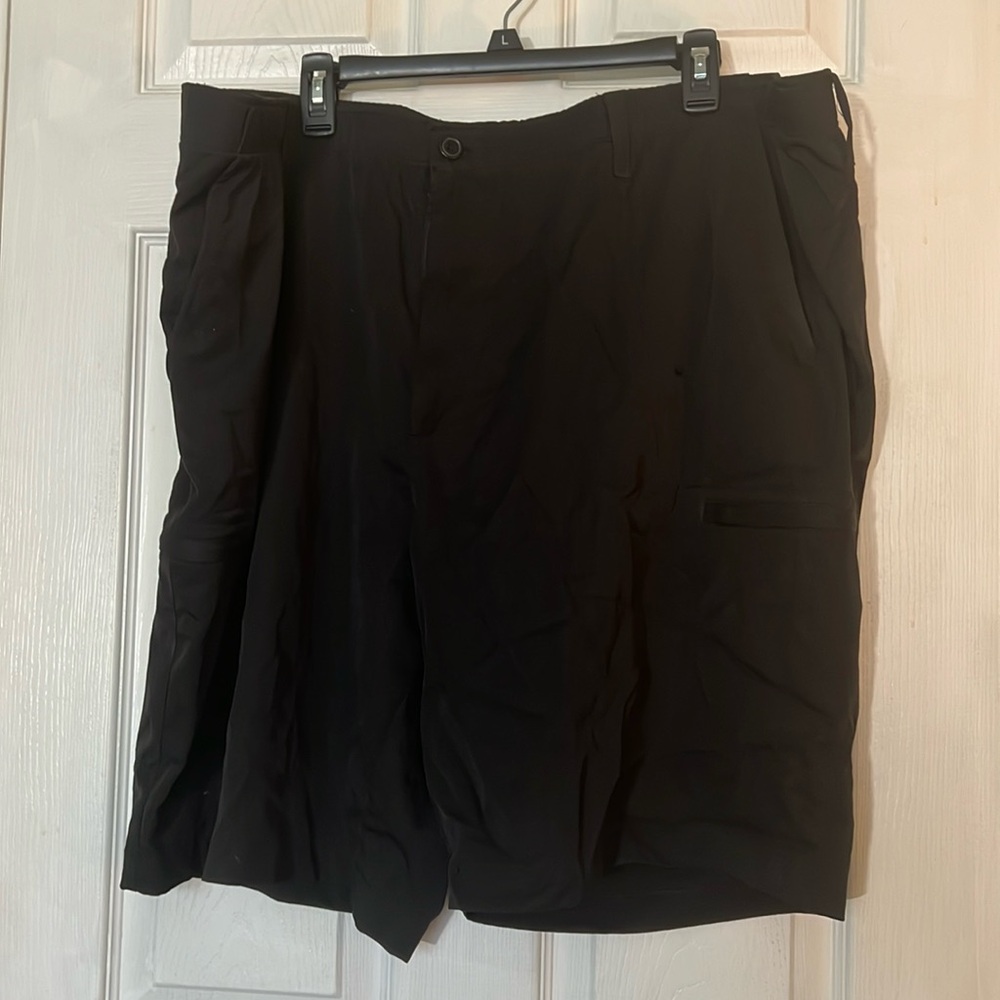 Architect Golf 46W black shorts